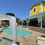 Borgo Del Nespolo פסקיצ'י