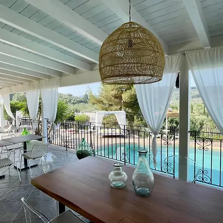 Borgo Del Nespolo 4*