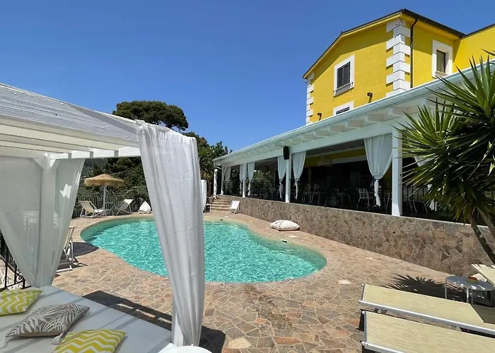 Borgo Del Nespolo Peschici