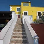Frühstückspension Borgo Del Nespolo 4*
