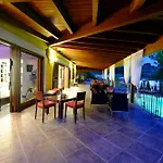 Borgo Del Nespolo 4*