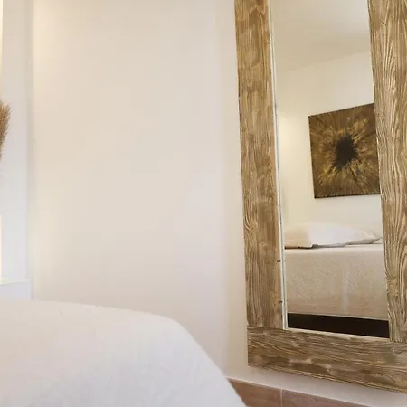 Borgo Del Nespolo Bed & Breakfast Peschici