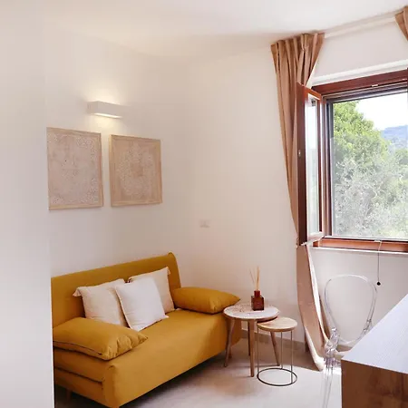 Borgo Del Nespolo 3*