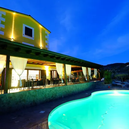 住宿加早餐酒店 Borgo Del Nespolo 4*