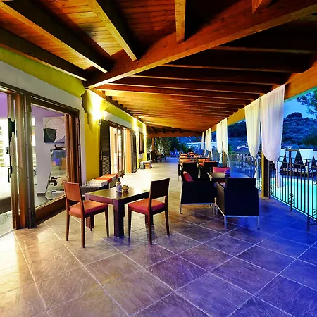 住宿加早餐酒店 Borgo Del Nespolo 4*