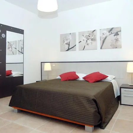 Borgo Del Nespolo